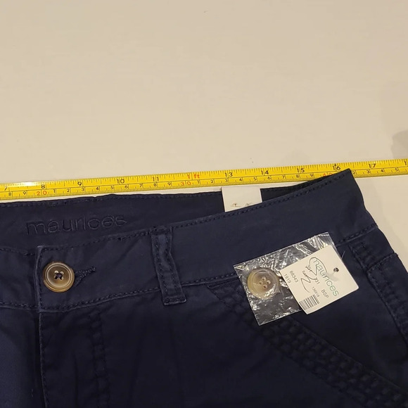 NWT Maurices Blue chino Shorts Women's sz.7/8 - Picture 9 of 10